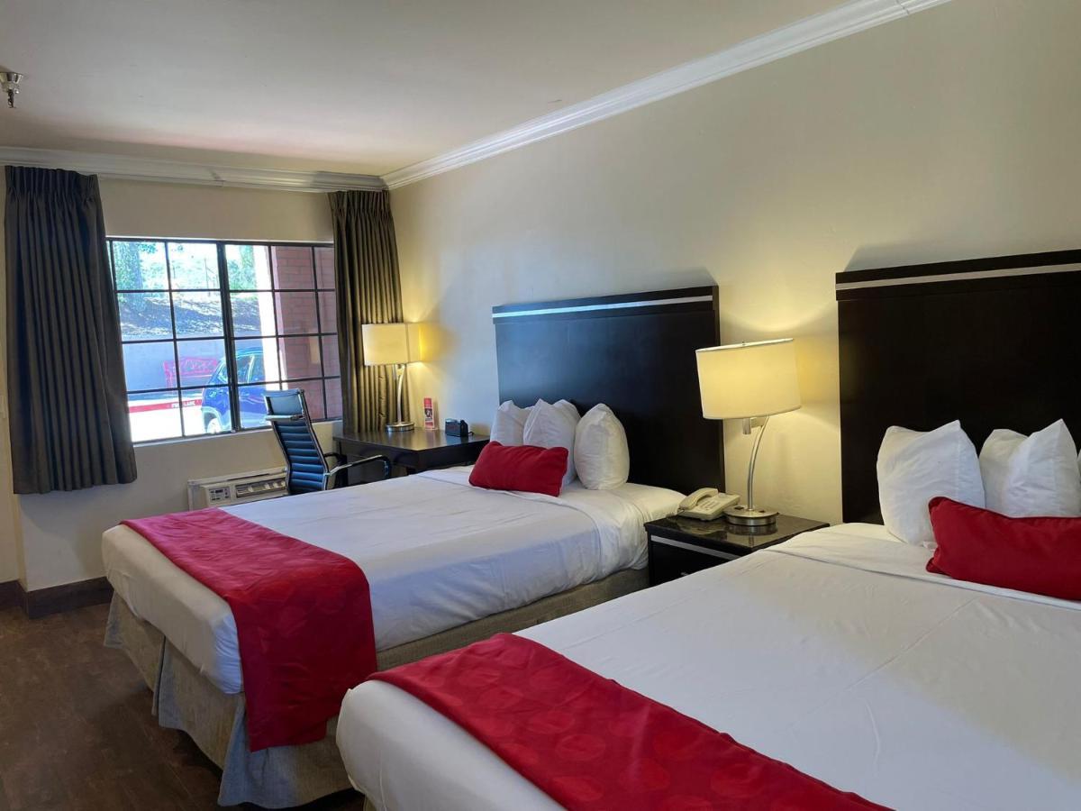 Ramada By Wyndham San Diego Poway Miramar Eksteriør bilde