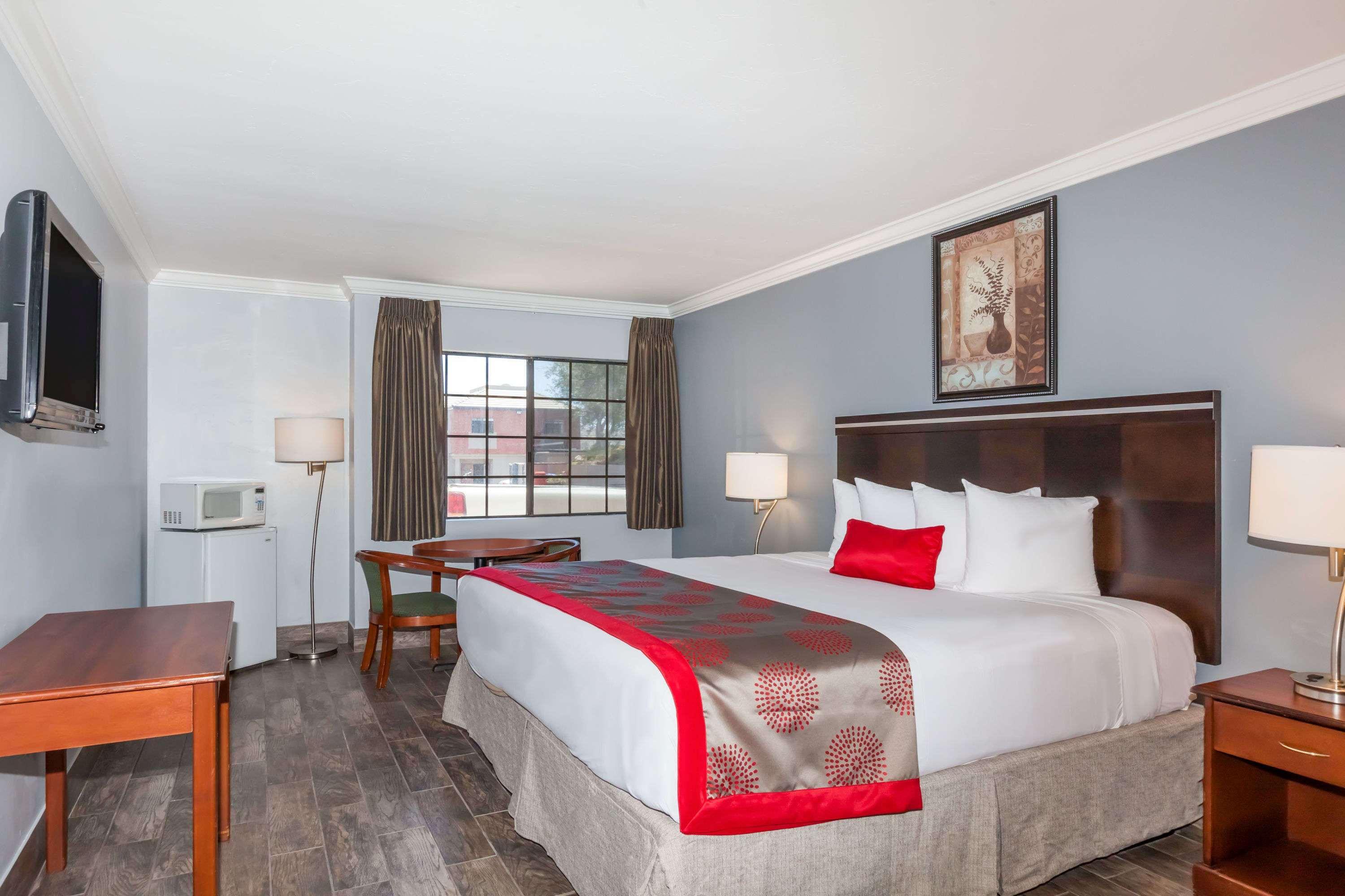 Ramada By Wyndham San Diego Poway Miramar Eksteriør bilde