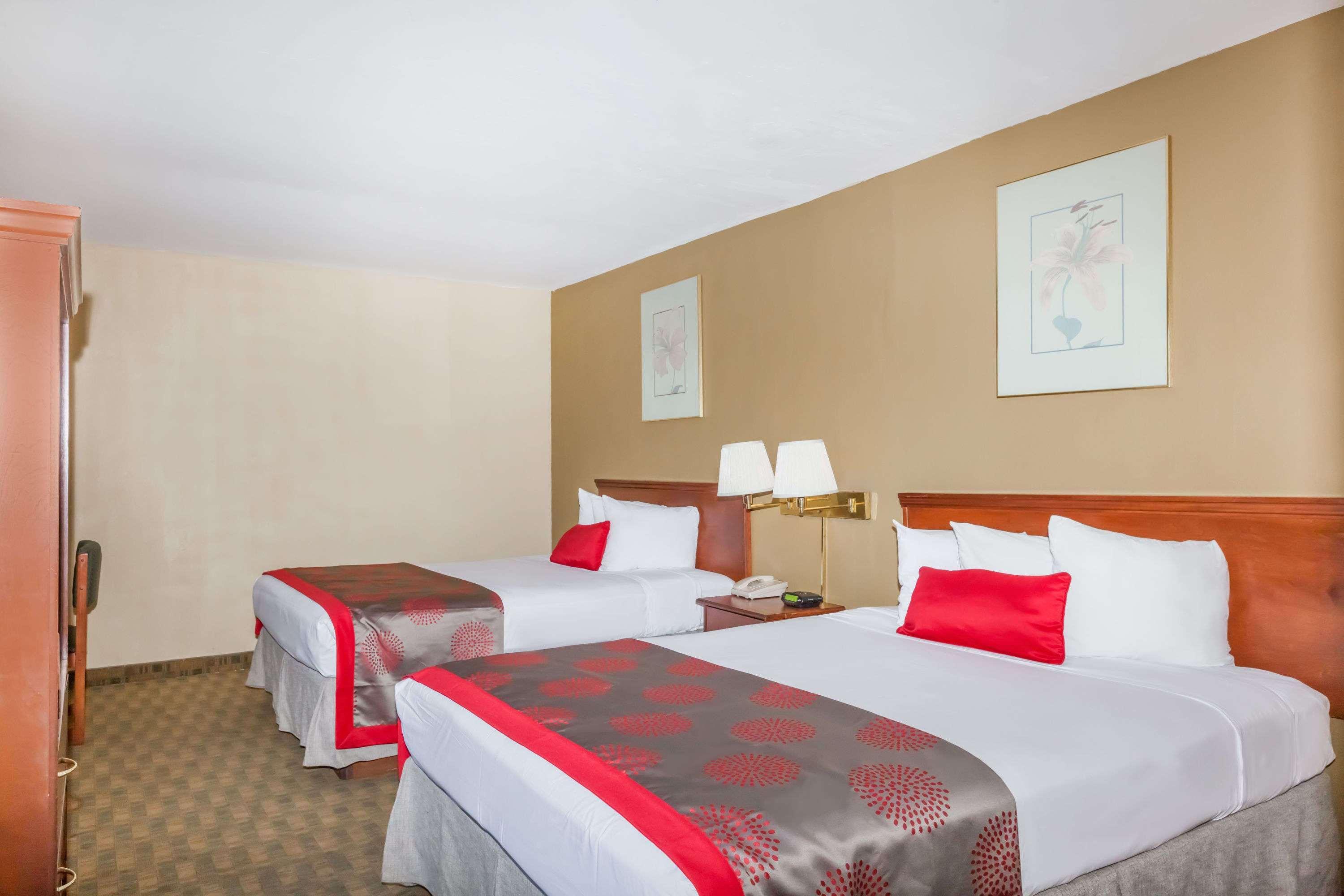 Ramada By Wyndham San Diego Poway Miramar Eksteriør bilde