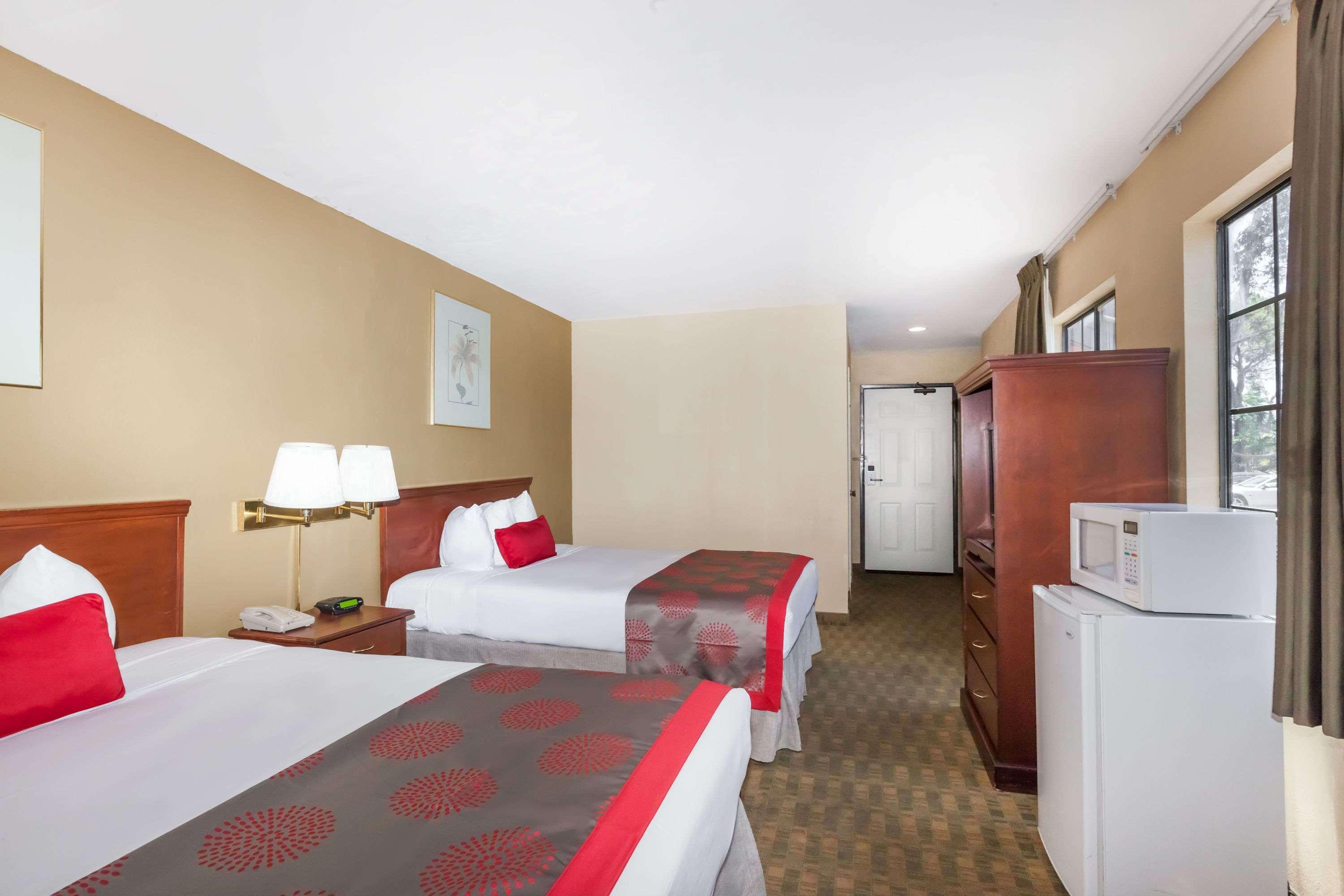 Ramada By Wyndham San Diego Poway Miramar Eksteriør bilde