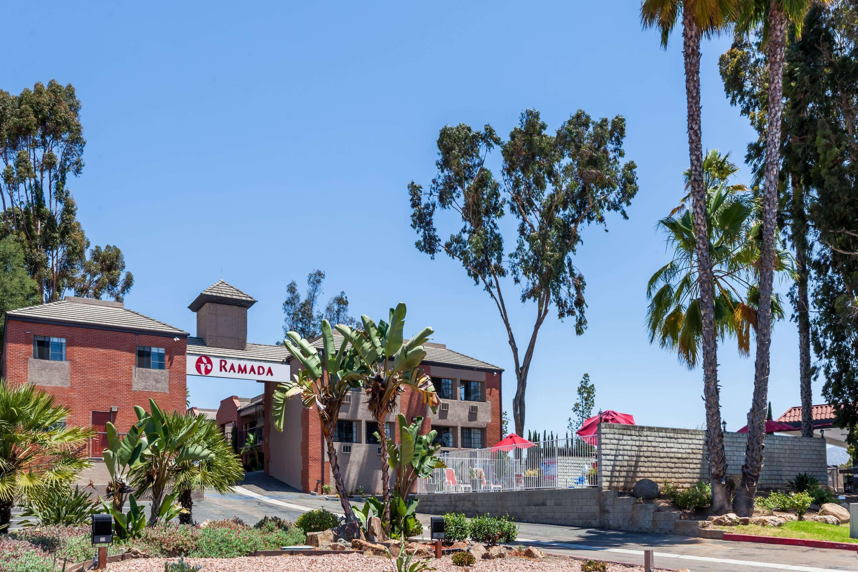 Ramada By Wyndham San Diego Poway Miramar Eksteriør bilde