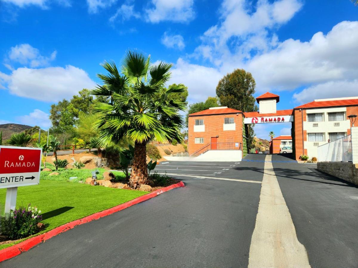 Ramada By Wyndham San Diego Poway Miramar Eksteriør bilde